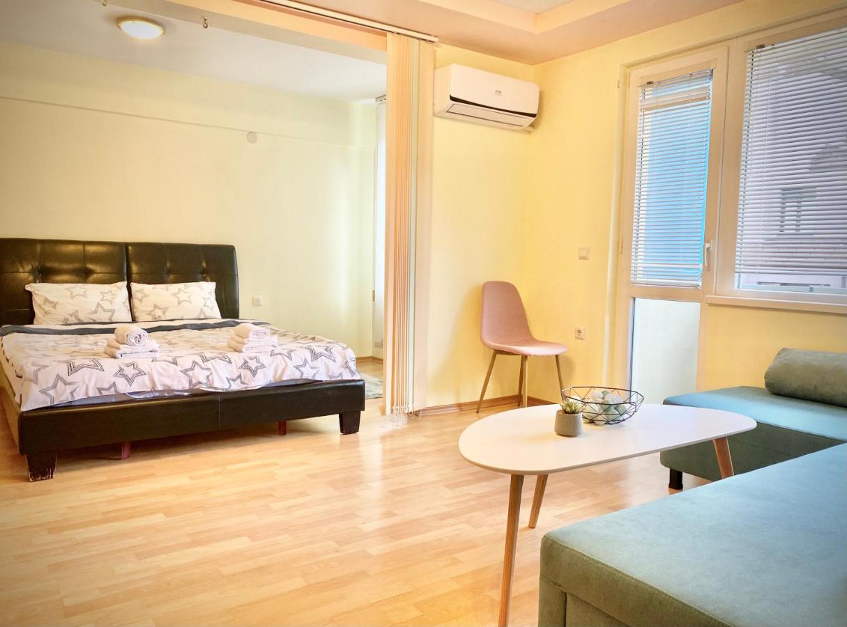 Sunny Central Apartment With Tv & Wi-Fi Stara Zagora Exterior foto